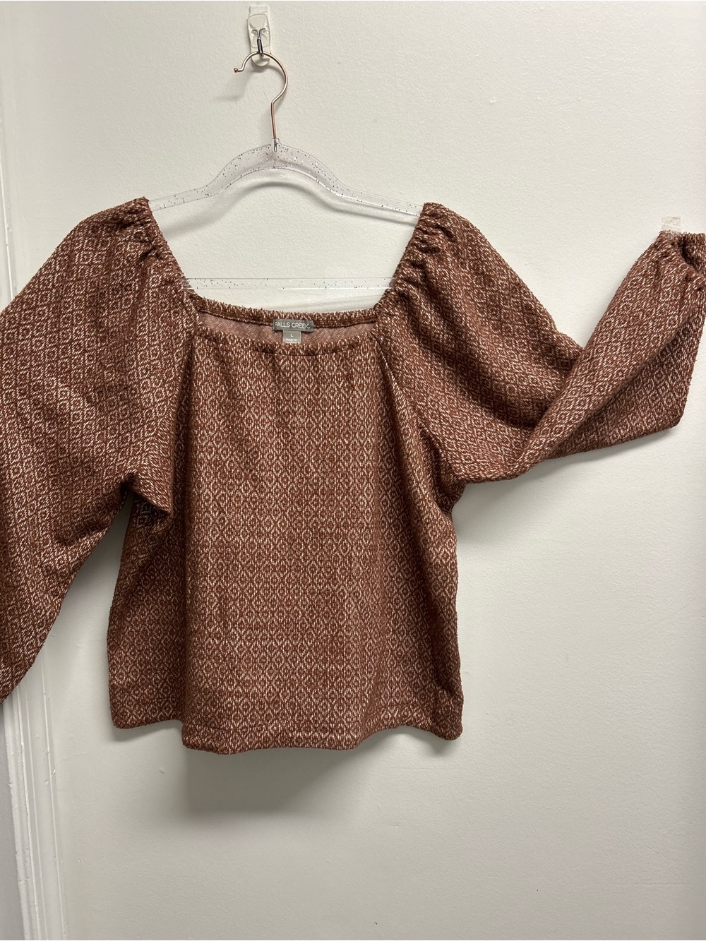 Jacquard Puff-Sleeve Top in Nutmeg
